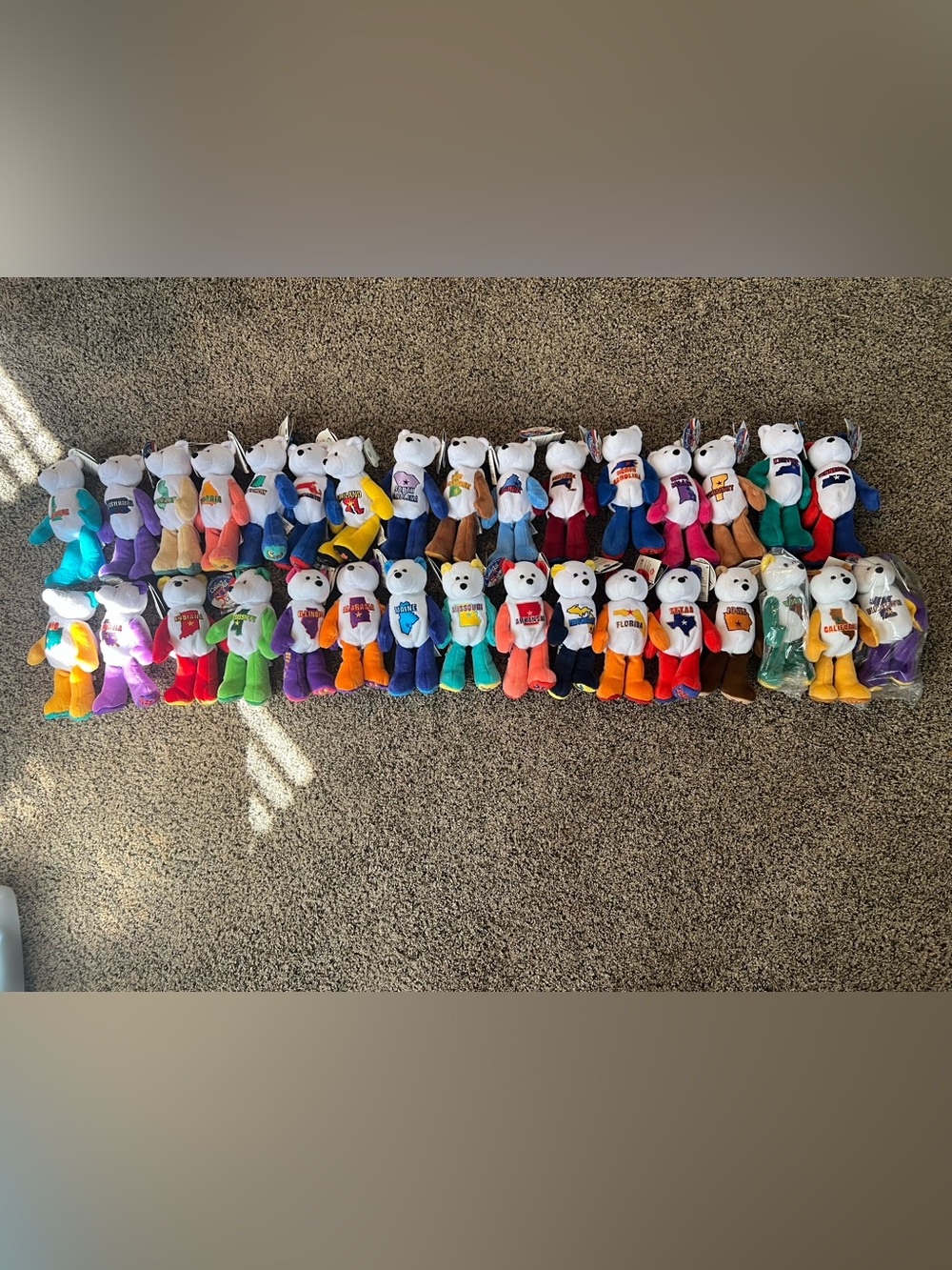 Lot of 32 Limited Treasures State Coin (Quarter) Plush Bears - #1-32